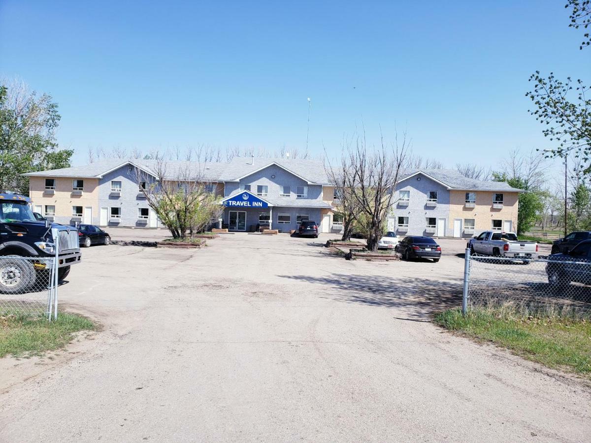 Travel-Inn Resort & Campground サスカトゥーン エクステリア 写真
